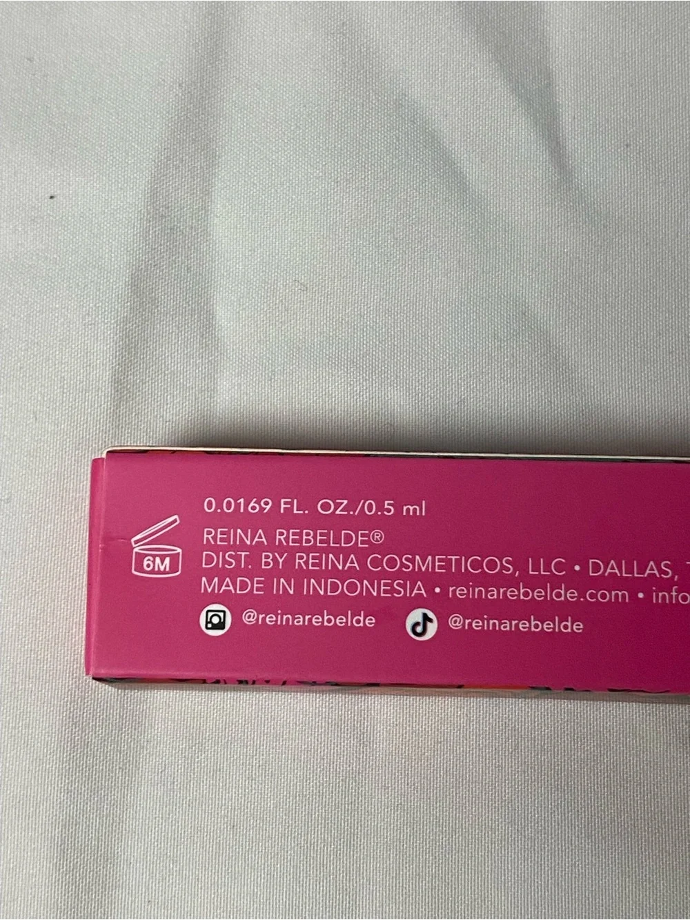 Liquid Matte Eyeliner — Exagerada Pink
